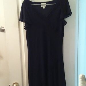 Chic Black Maxi Dress